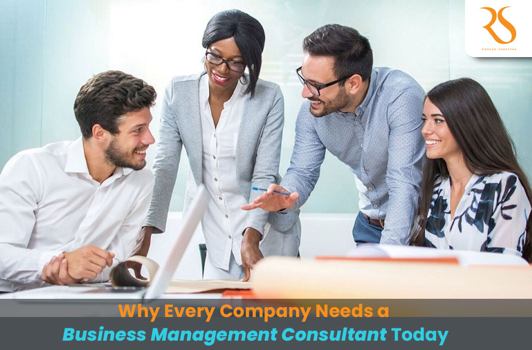 Business management consultant provides strategic advice to enhance team performance.